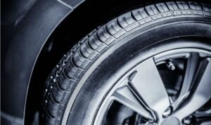 Leia mais sobre o artigo Estepe temporário: entenda como ele funciona e os cuidados necessários em seu uso!